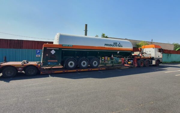 LIVO LOGISTICS tank trailer