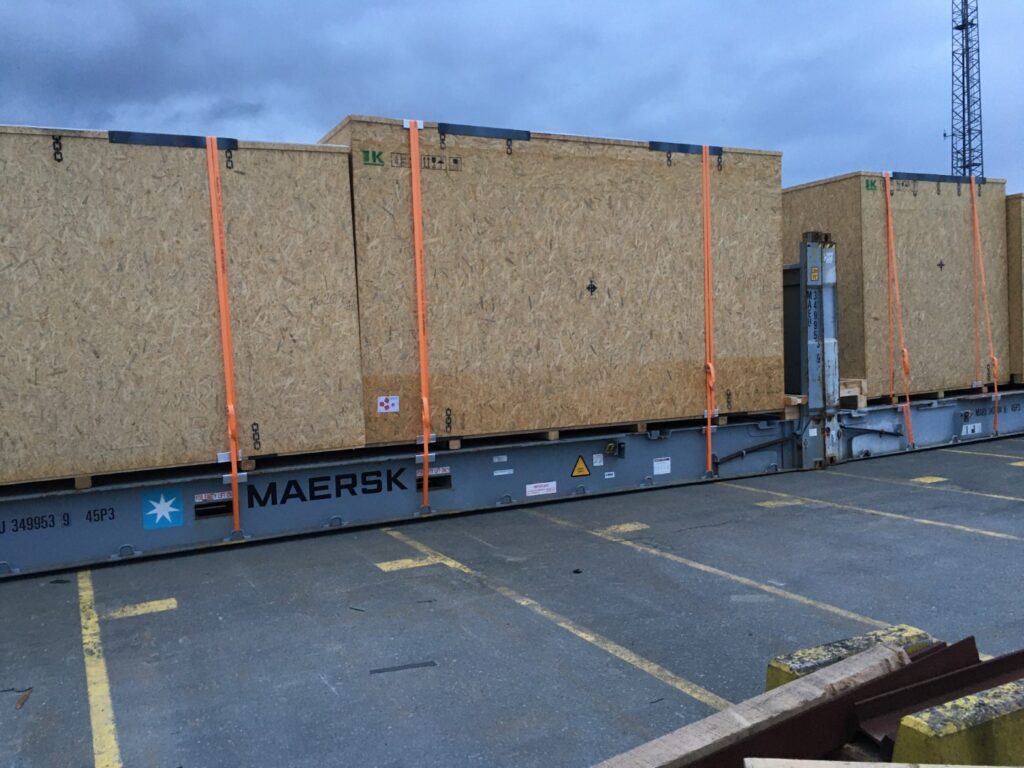Over-sized flat racks